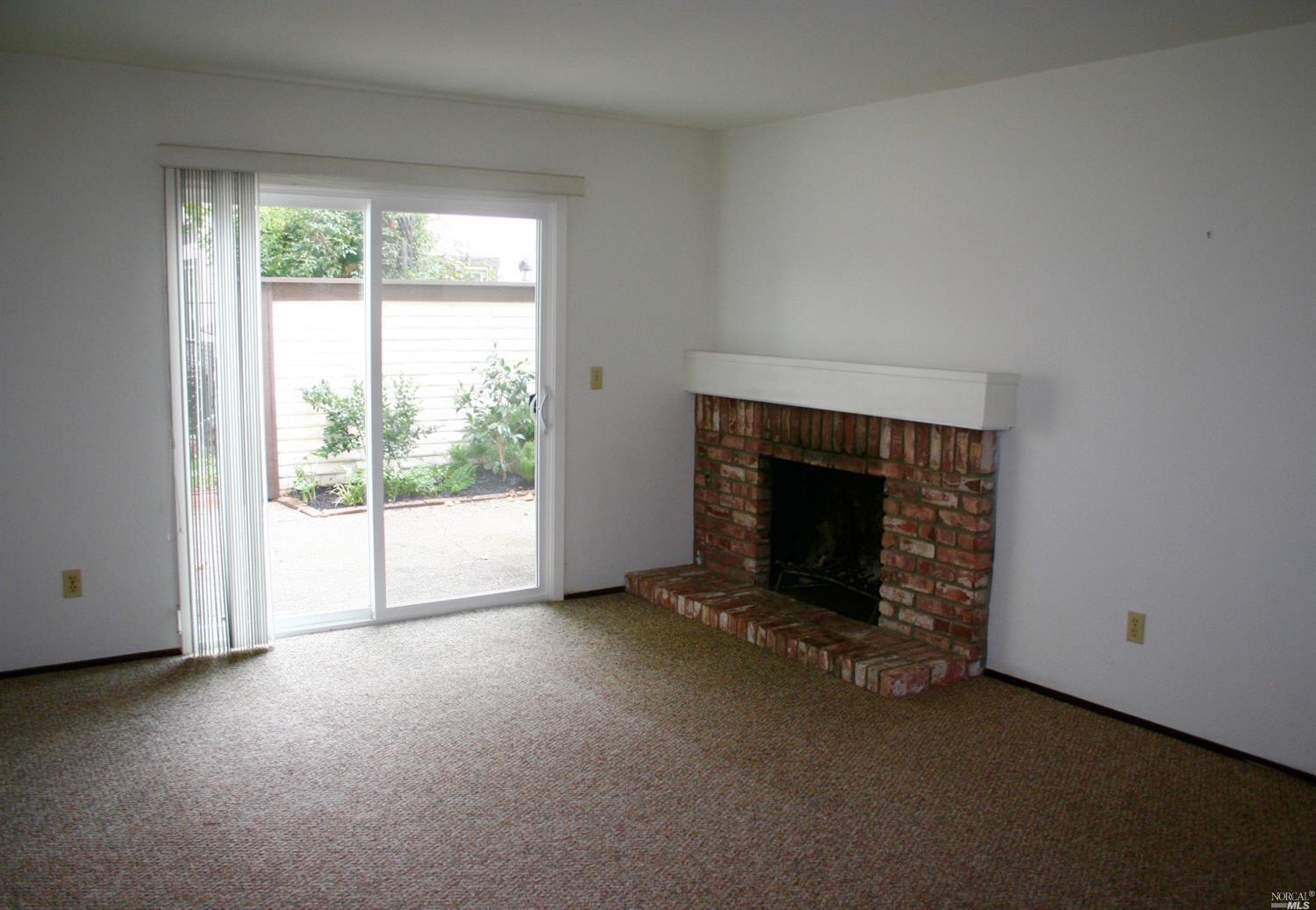 55 Vineyard Cir, Sonoma, CA 95476 photo 4