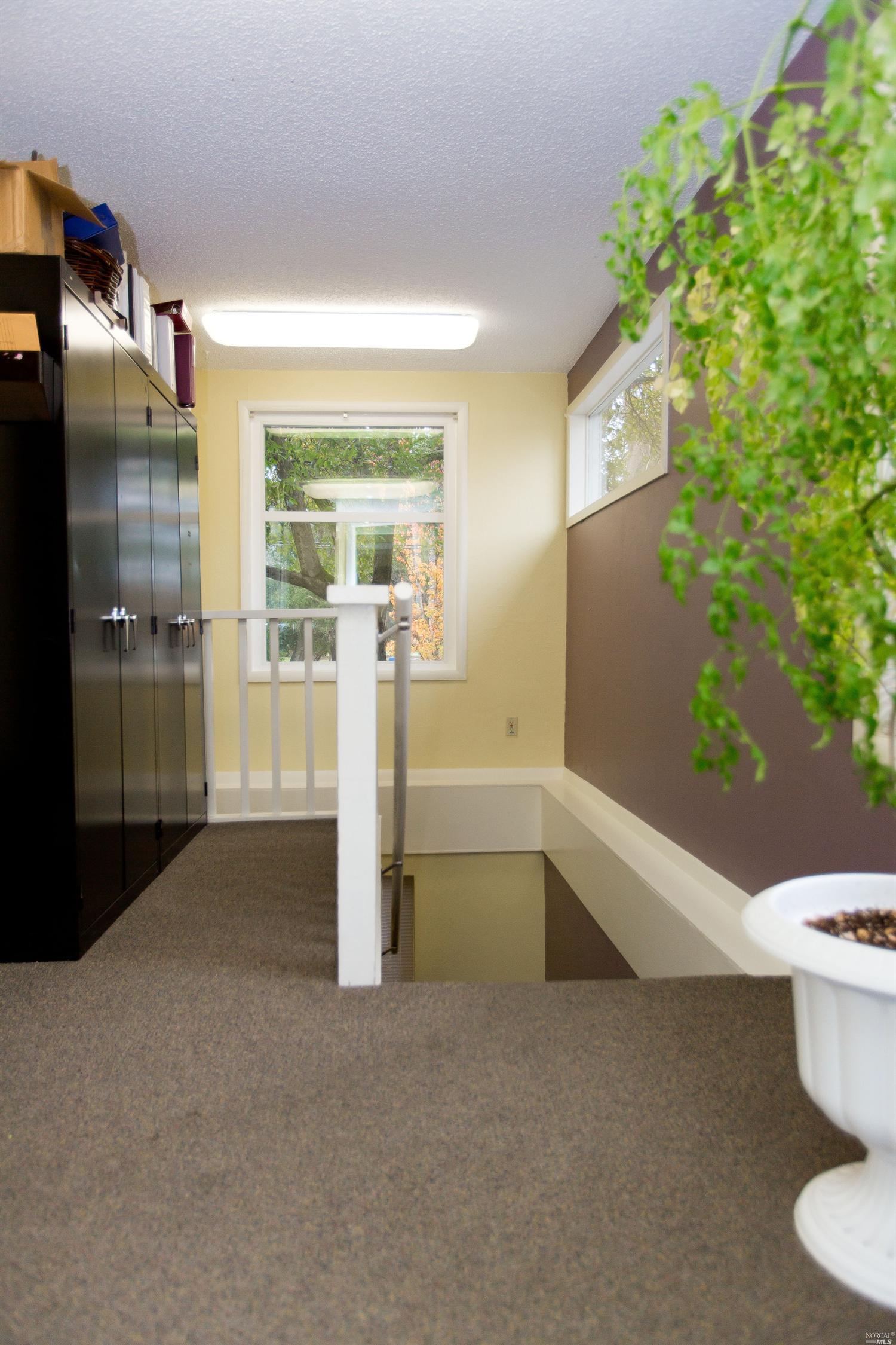 1801 Oak St, Napa, CA 94559 photo 13