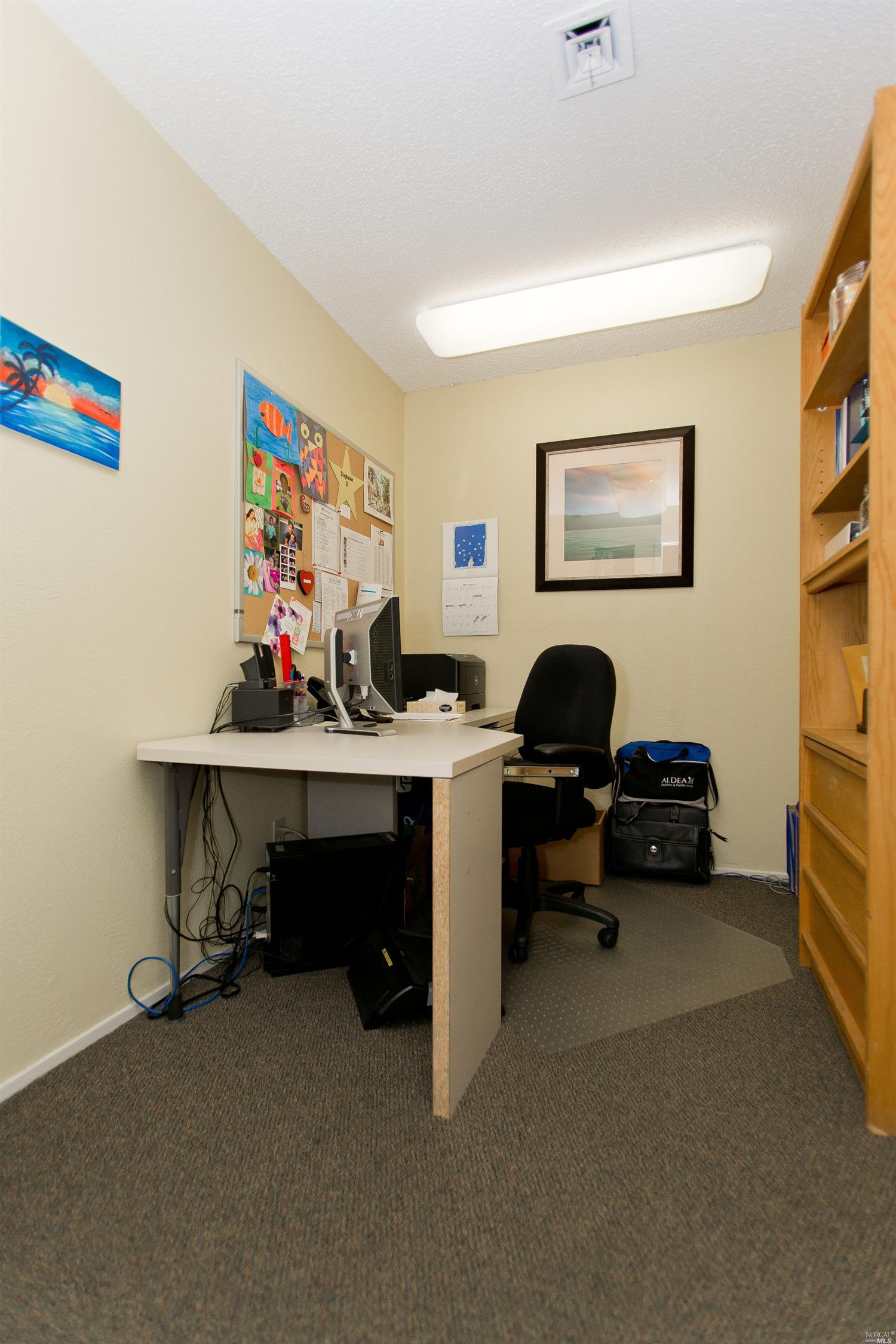 1801 Oak St, Napa, CA 94559 photo 23