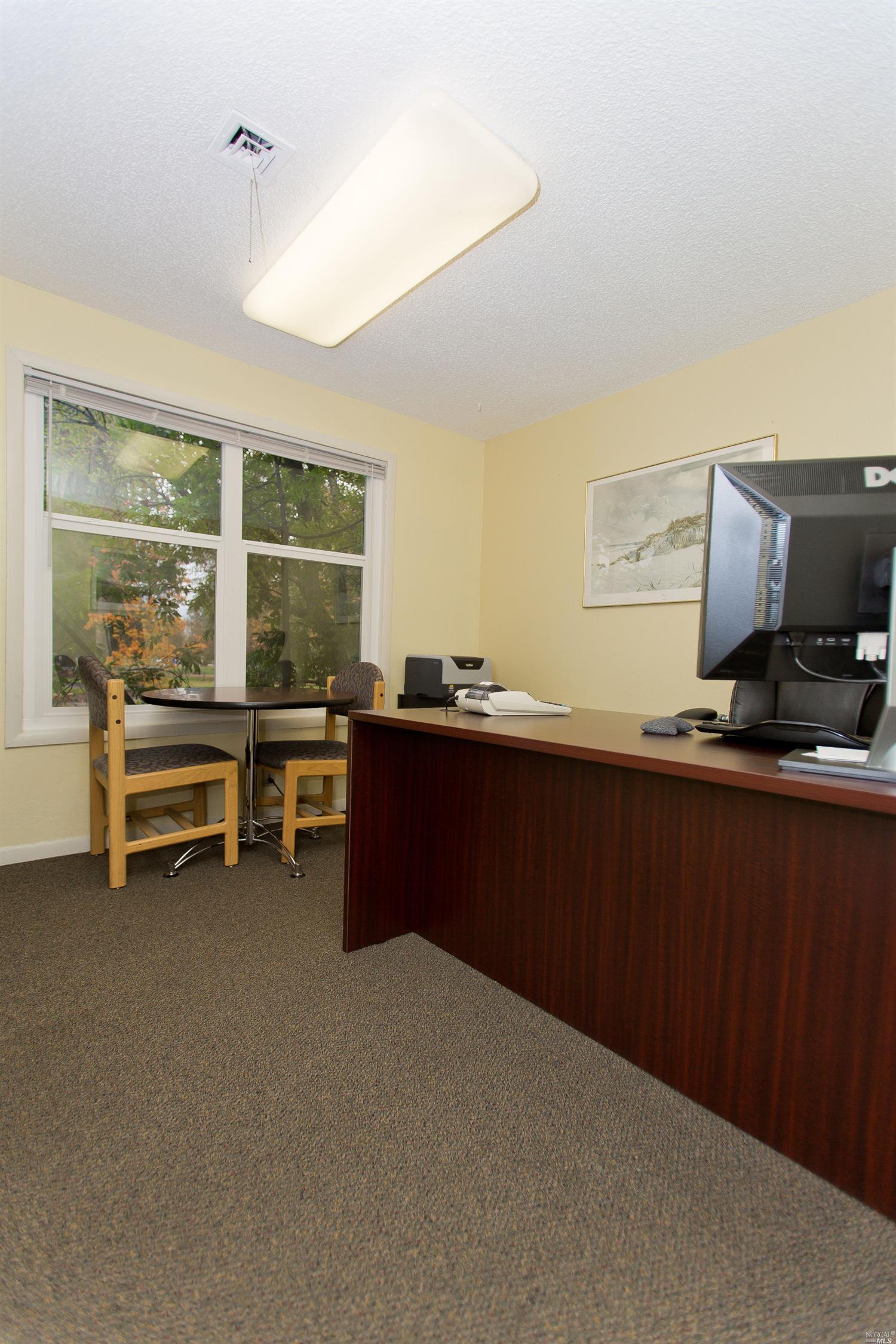 1801 Oak St, Napa, CA 94559 photo 19