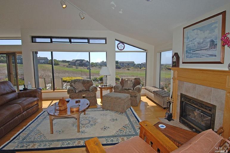 19940 Heron Dr, Bodega Bay, CA 94923 photo 3