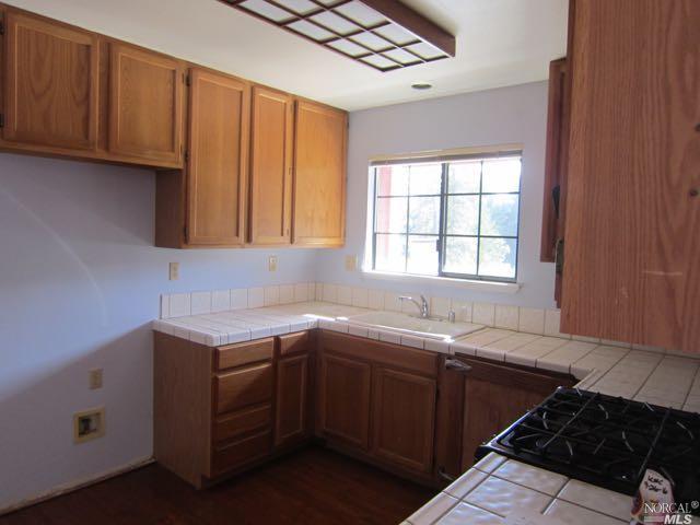 27570 Poppy Dr, Willits, CA 95490 photo 10