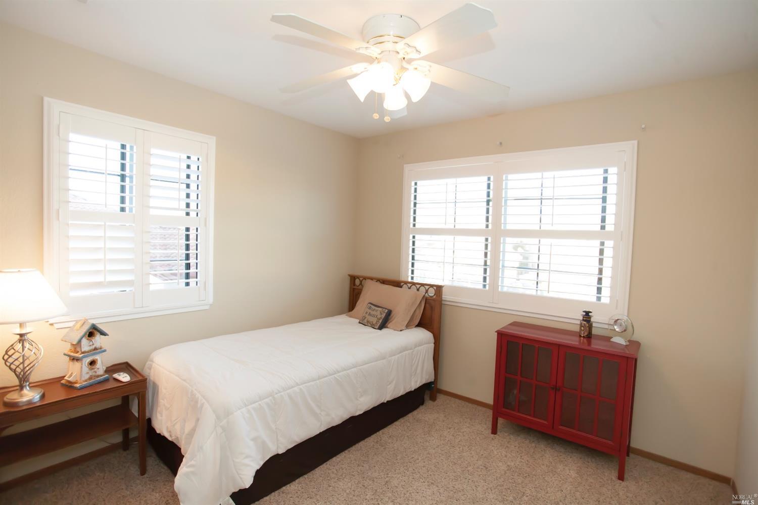 412 Foxwood Ct, Windsor, CA 95492 photo 13