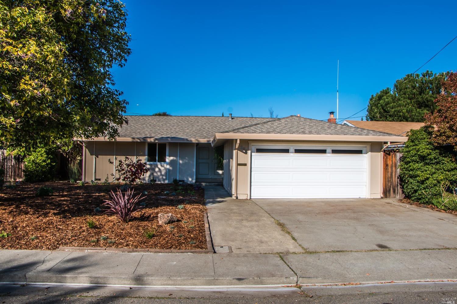 356 Lily St, Fairfield, CA 94533 photo 1