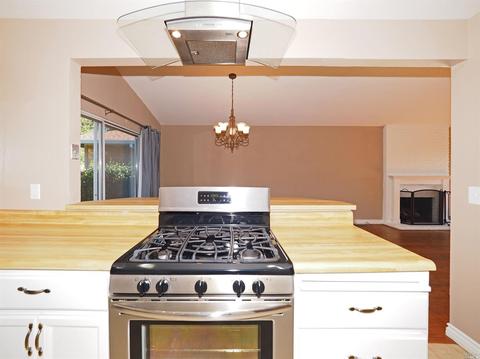 1137 Hillside Dr, Healdsburg, CA 95448 photo 9