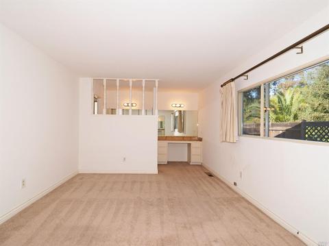 1137 Hillside Dr, Healdsburg, CA 95448 photo 10