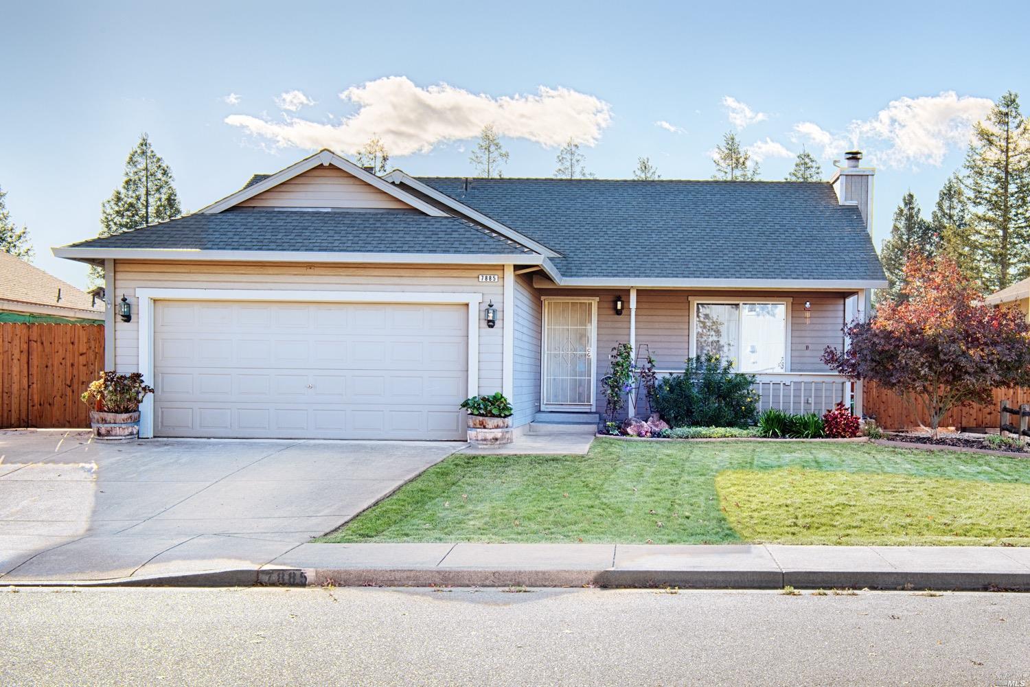 7885 Dove Ln, Windsor, CA 95492 photo 1