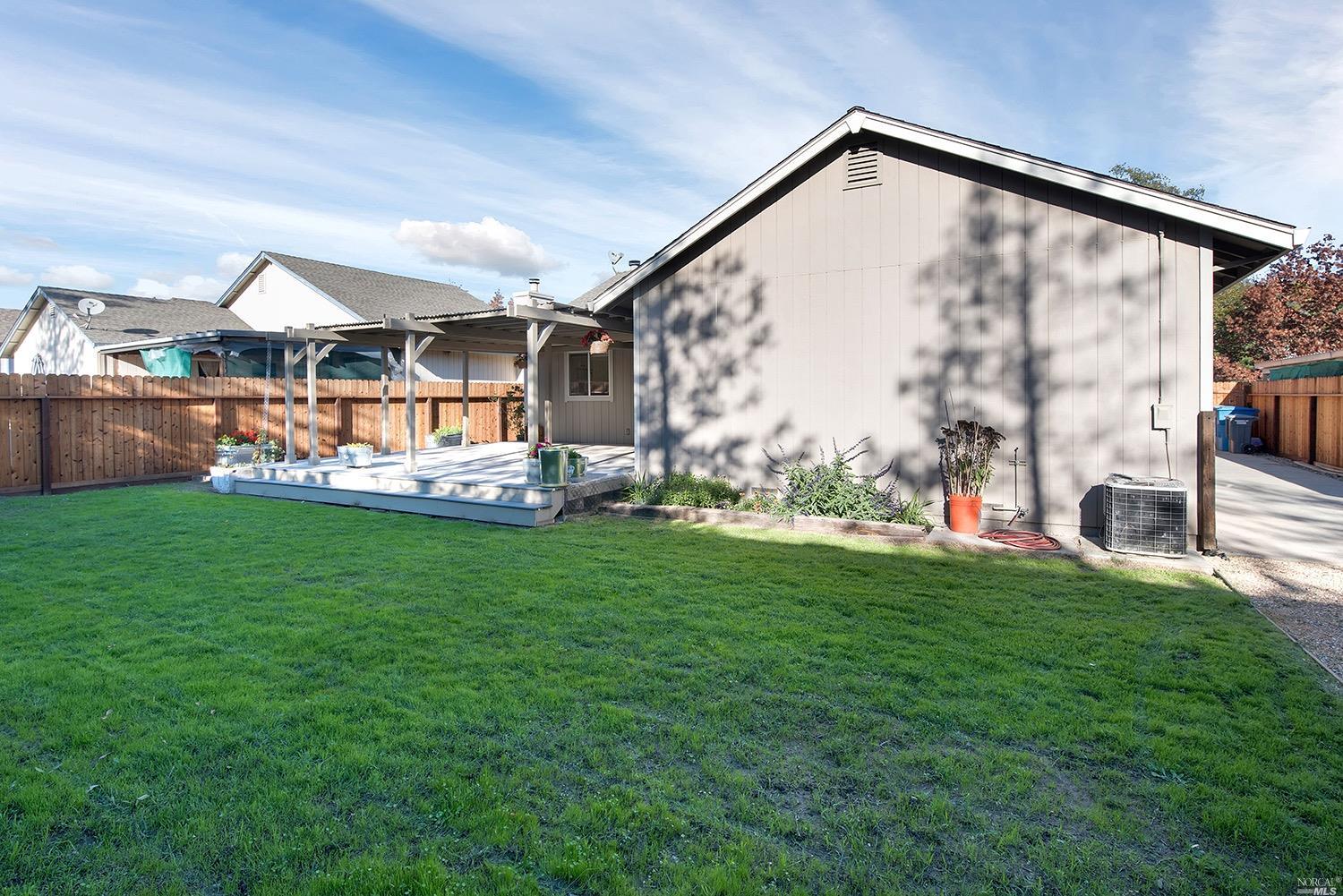 7885 Dove Ln, Windsor, CA 95492 photo 23
