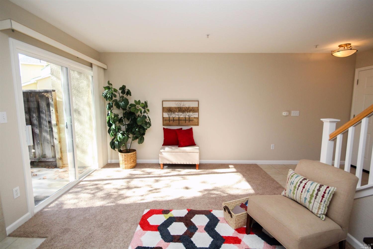 153 Sutherlin Ln, Fairfield, CA 94534 photo 9