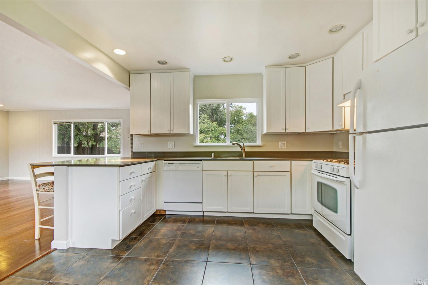 929 Arbor Ave, Sonoma, CA 95476 photo 9
