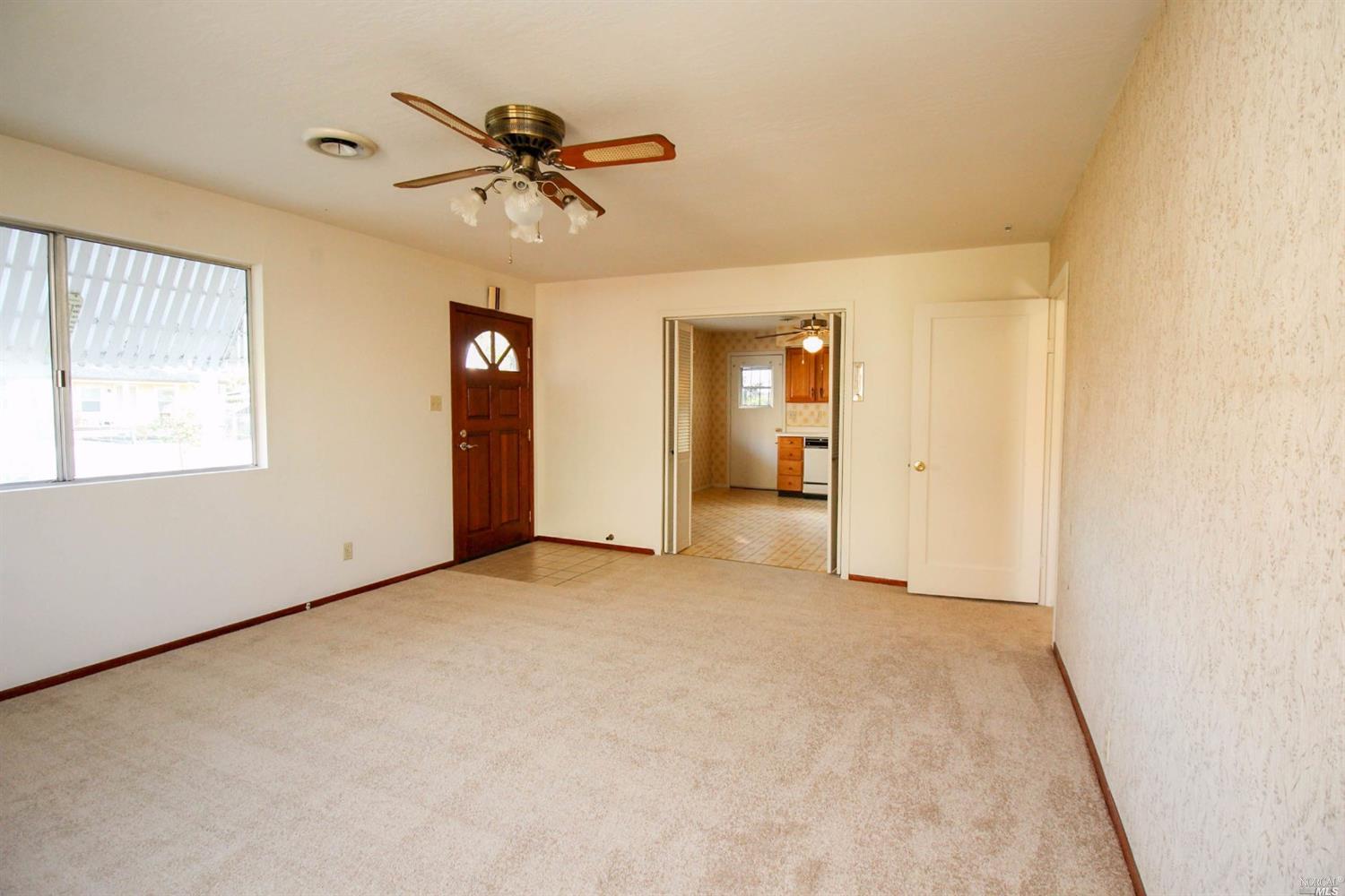 219 Jackson St, Fairfield, CA 94533 photo 8