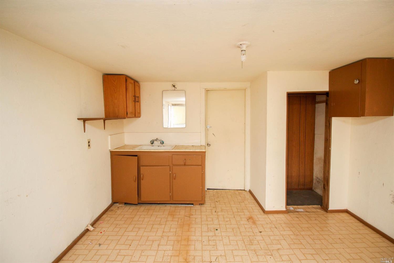 219 Jackson St, Fairfield, CA 94533 photo 21