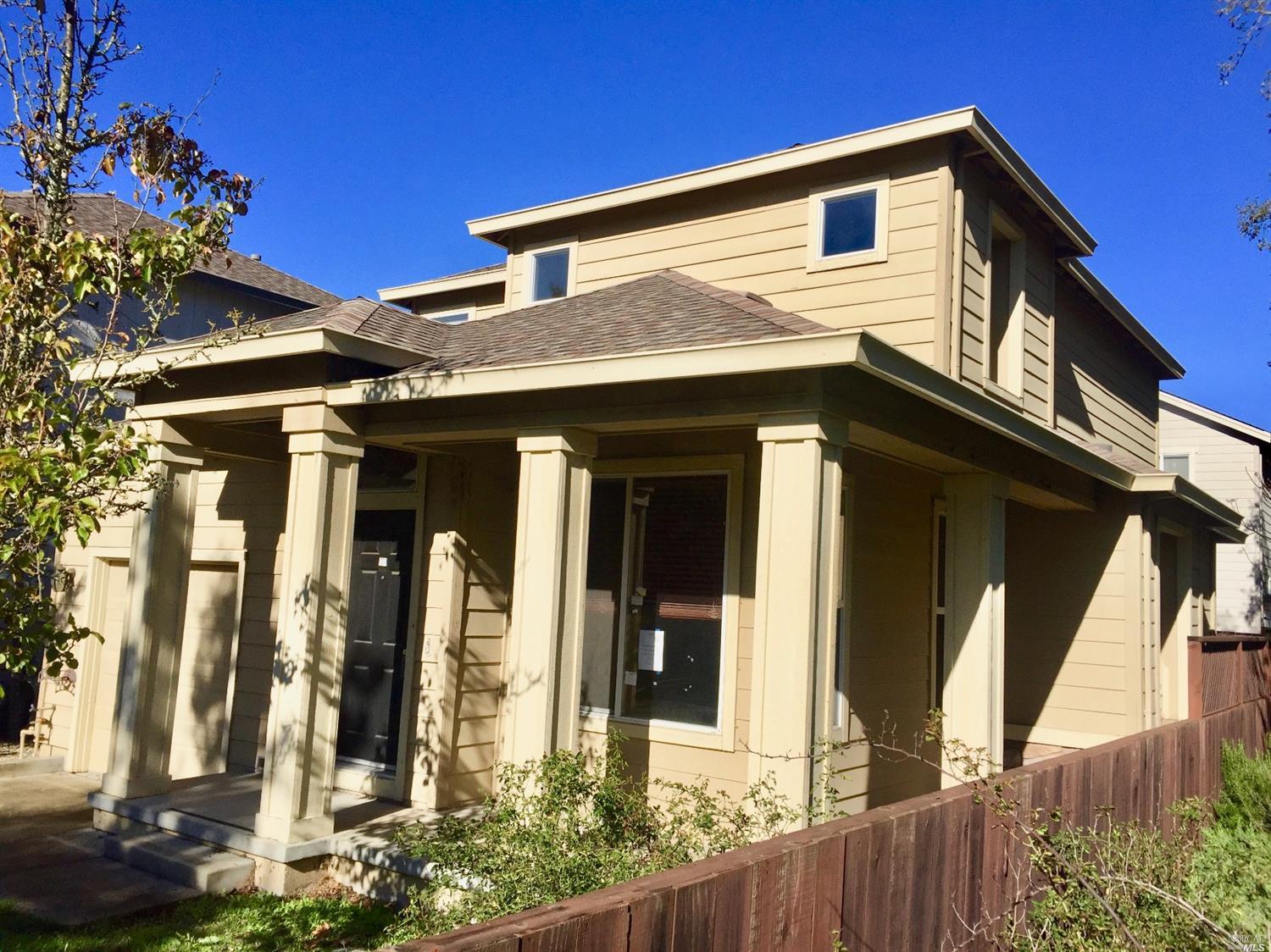 8922 Oakfield Ln, Windsor, CA 95492 photo 3