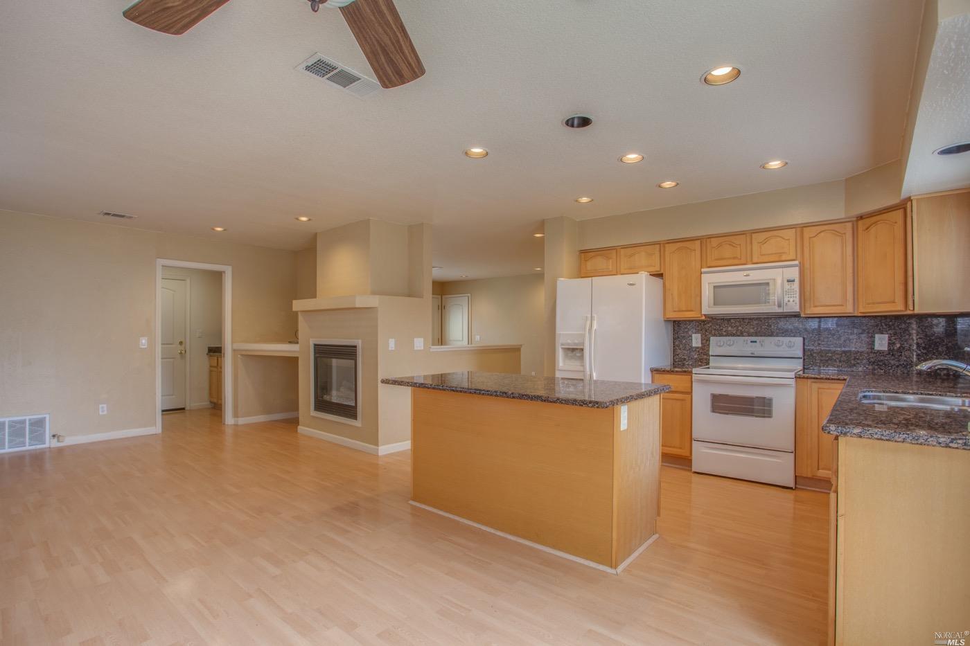 1729 Arguello Ct, Fairfield, CA 94534 photo 6