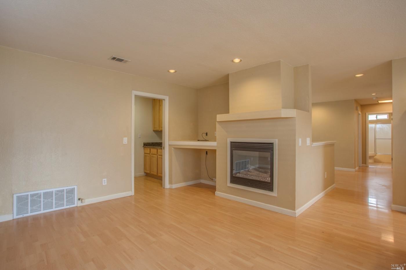 1729 Arguello Ct, Fairfield, CA 94534 photo 9