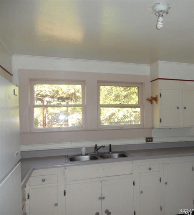 502 N Pine St, Ukiah, CA 95482 photo 11