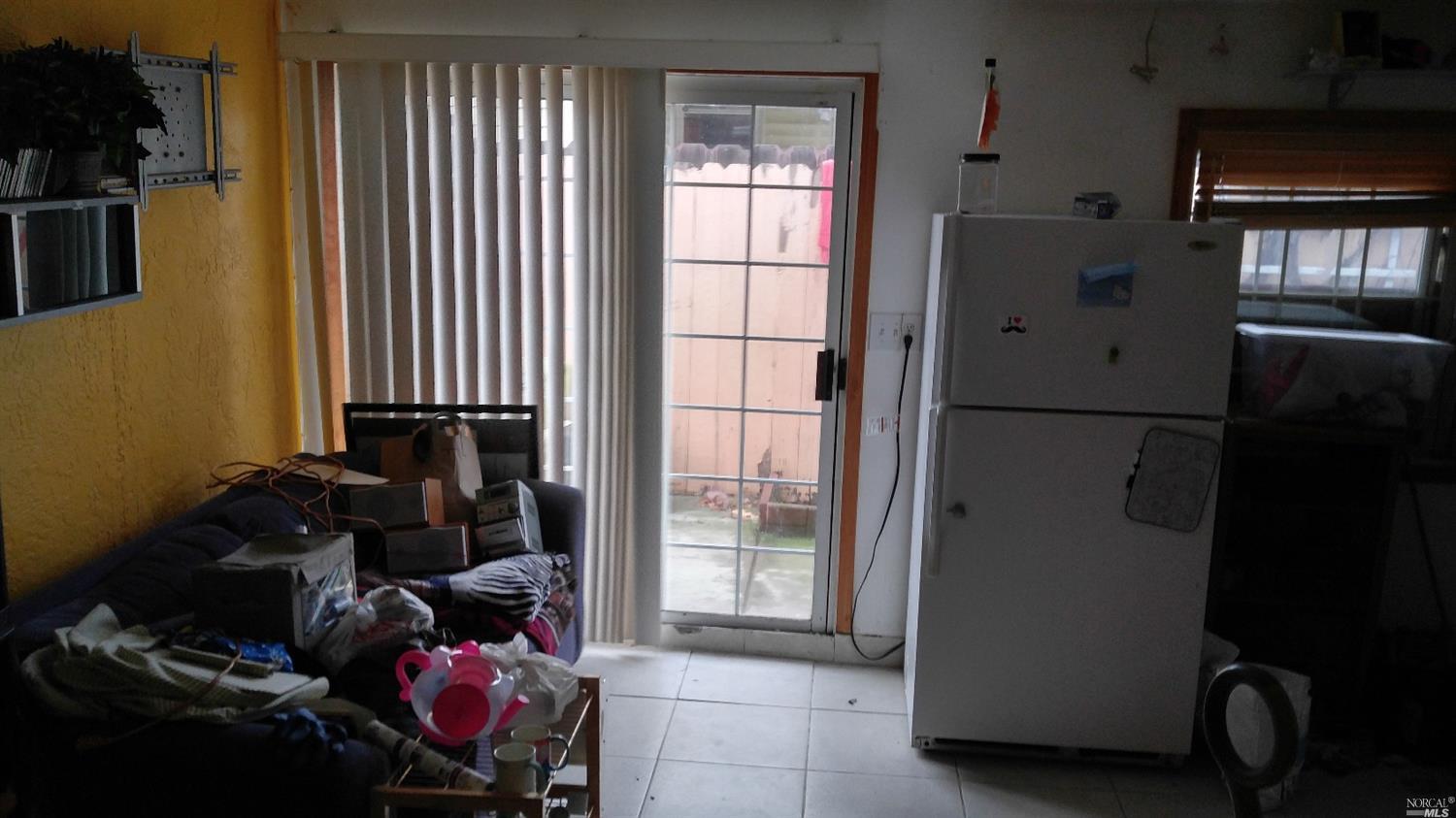 132 Rounds St, Vallejo, CA 94589 photo 3