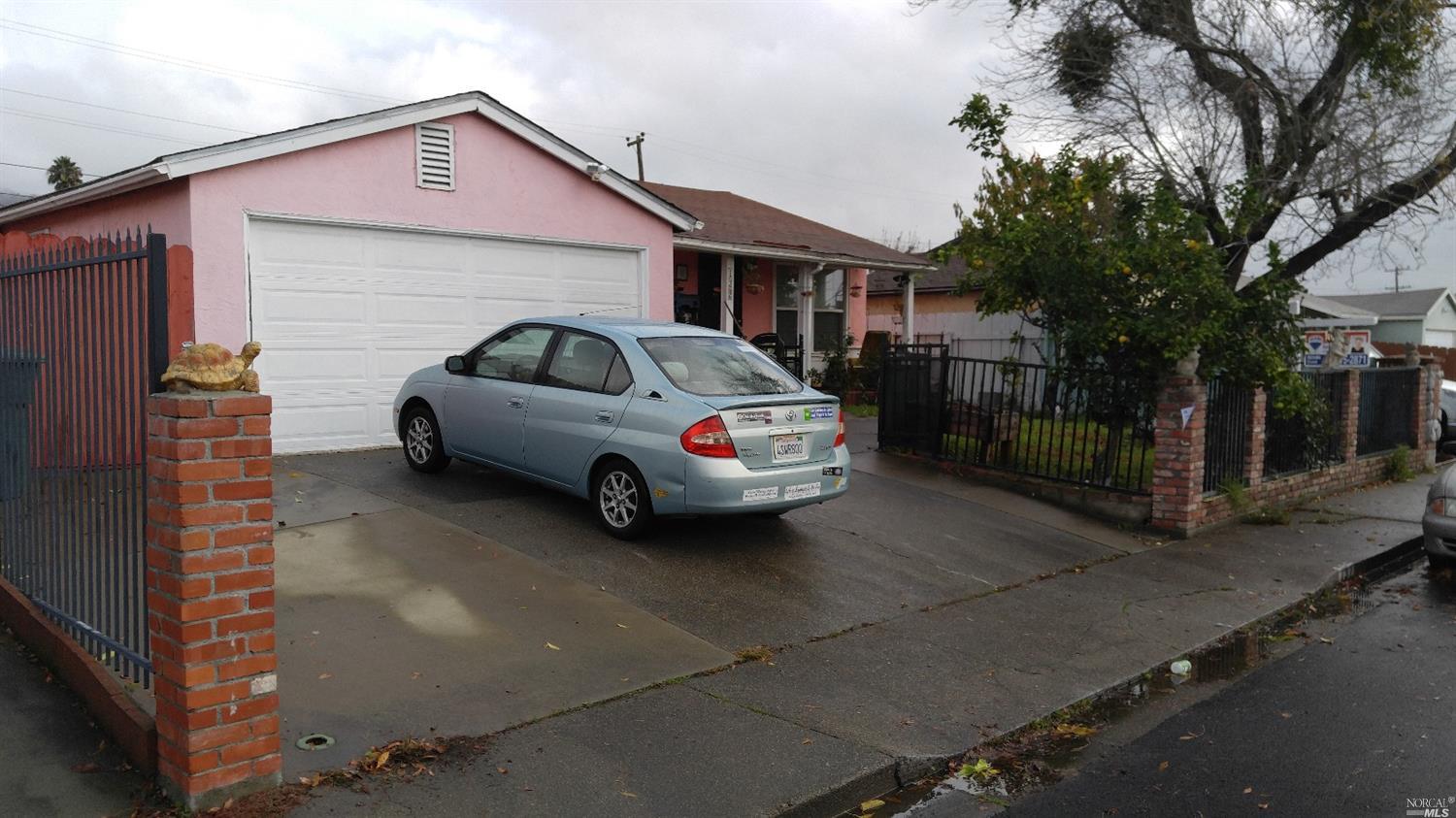 132 Rounds St, Vallejo, CA 94589 photo 1