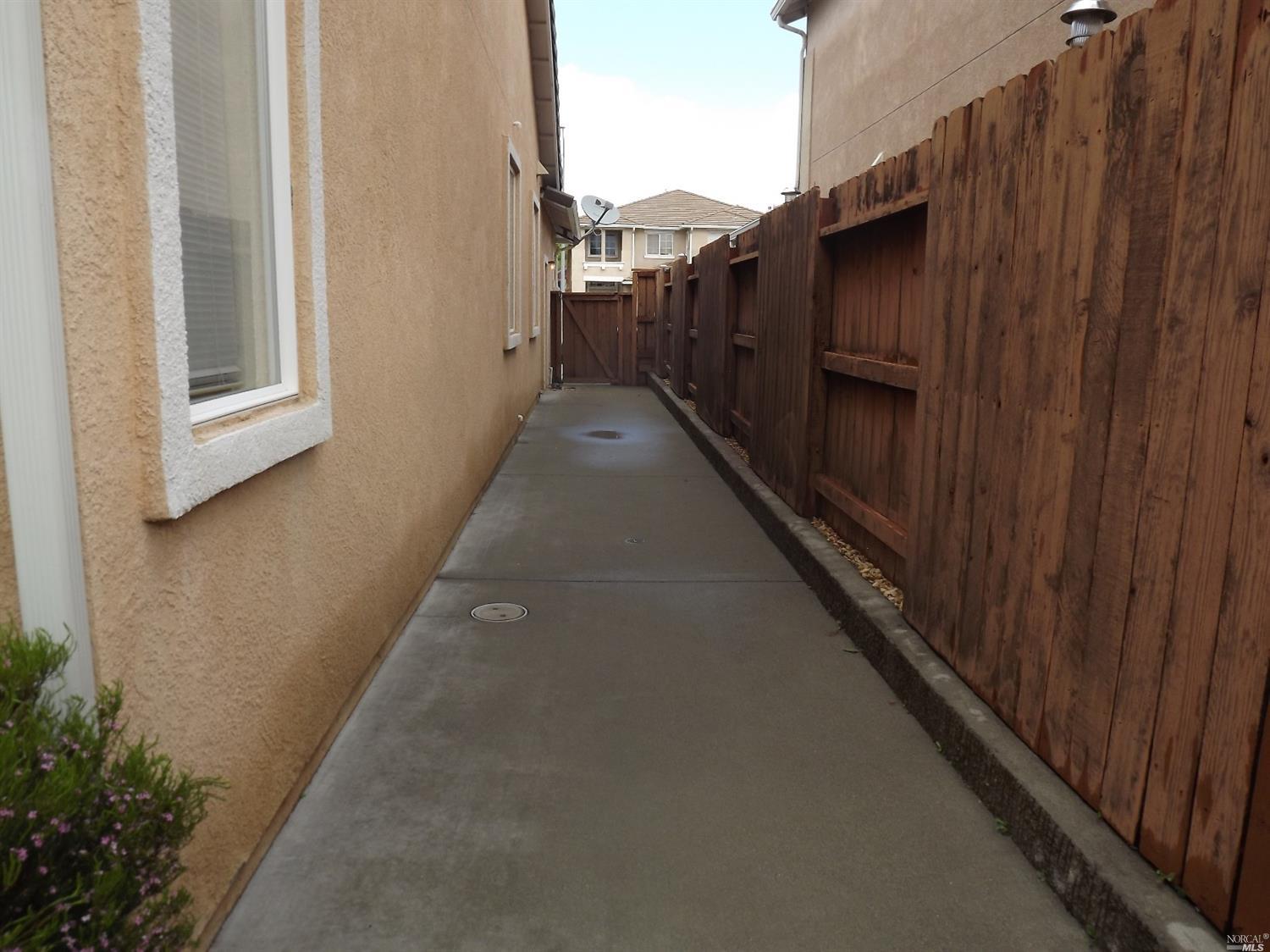 6653 Sawgrass Ln, Vallejo, CA 94591 photo 25