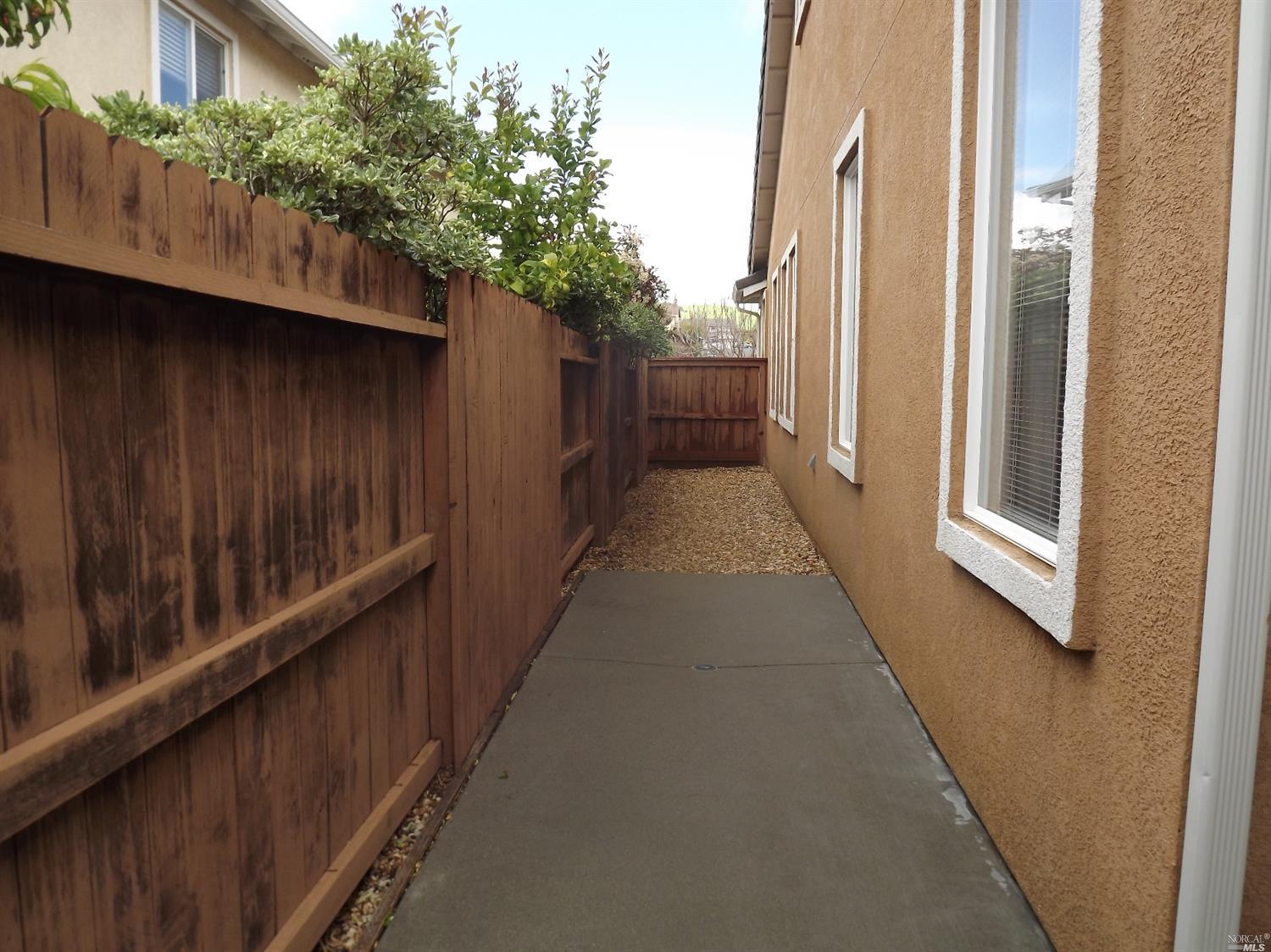 6653 Sawgrass Ln, Vallejo, CA 94591 photo 22