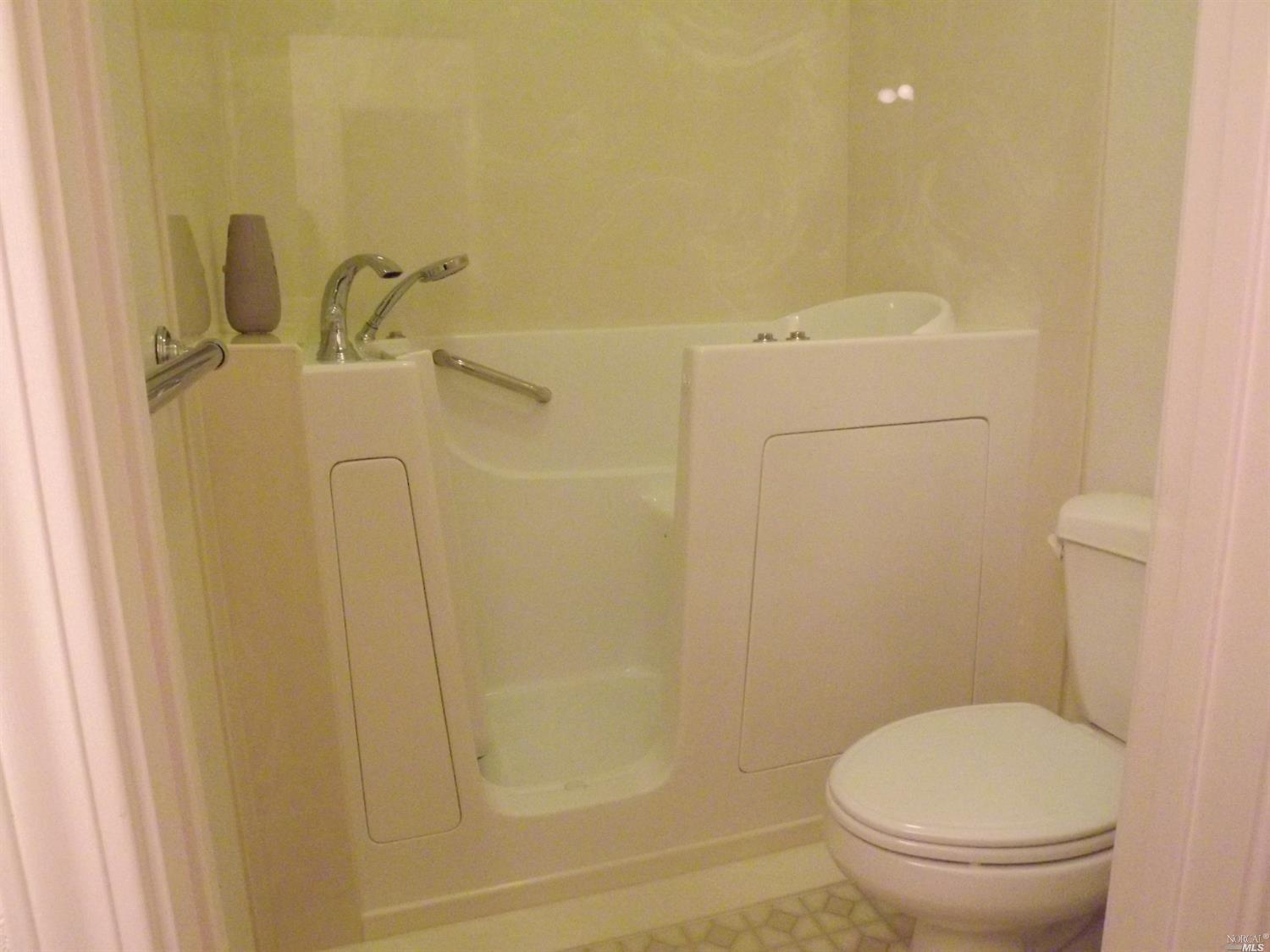 6653 Sawgrass Ln, Vallejo, CA 94591 photo 15