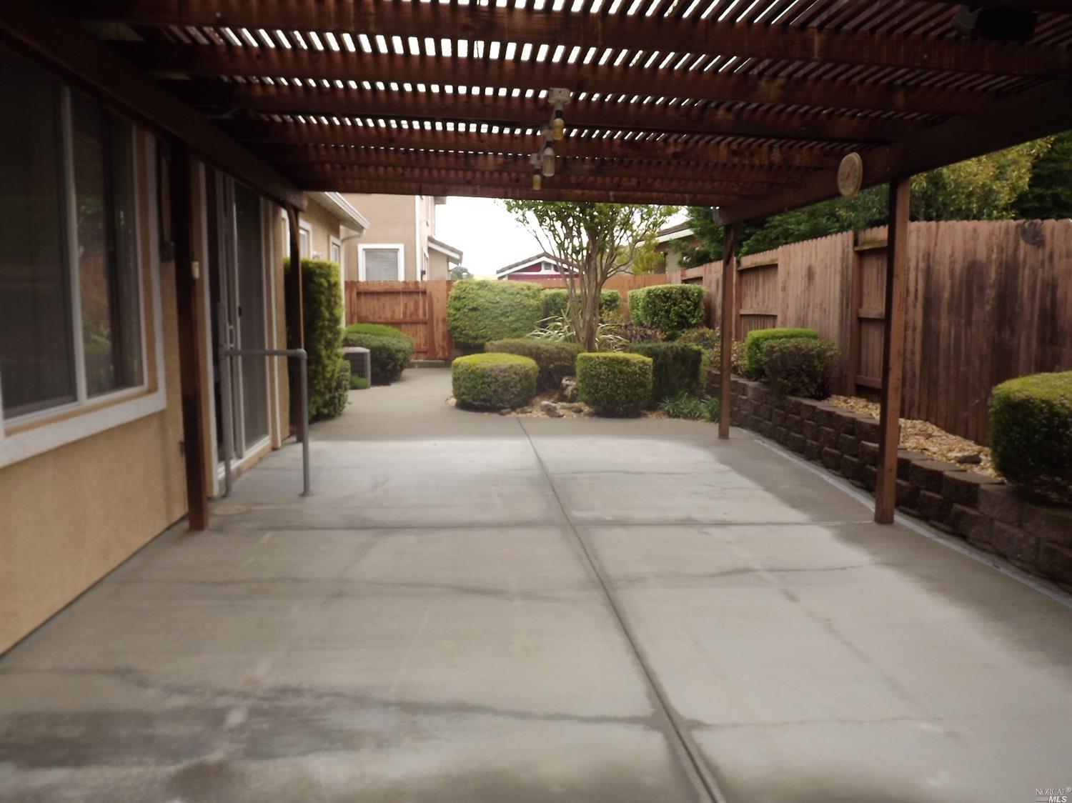 6653 Sawgrass Ln, Vallejo, CA 94591 photo 23