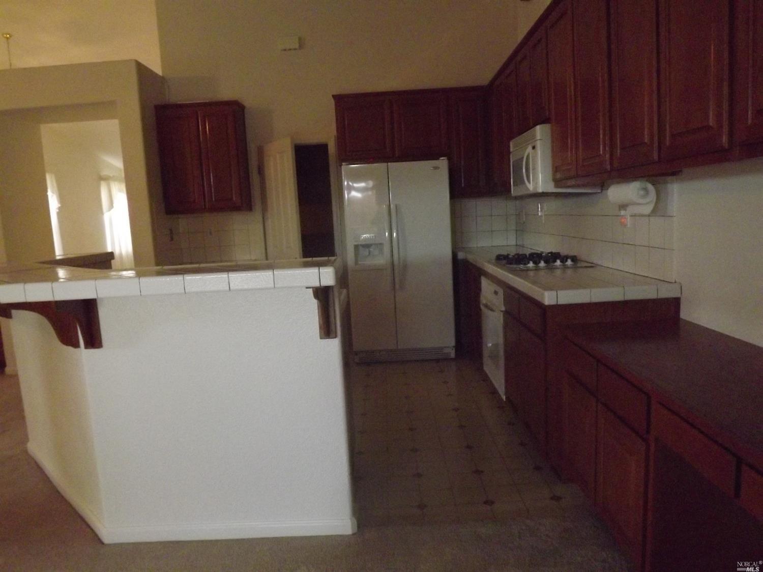 6653 Sawgrass Ln, Vallejo, CA 94591 photo 8