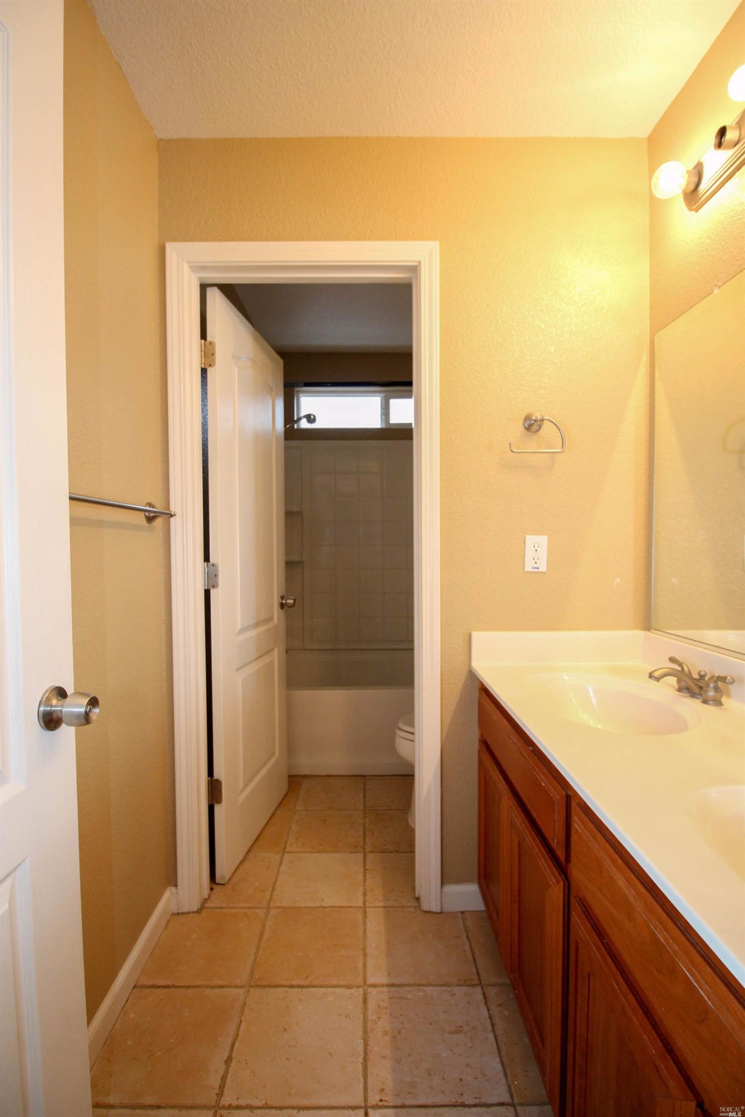 717 Greentree Cir, Fairfield, CA 94534 photo 25