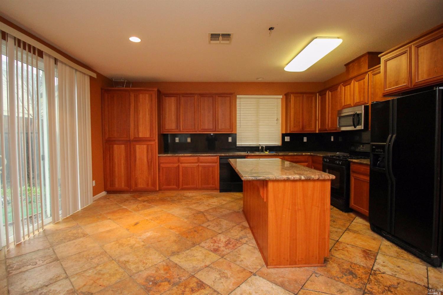 717 Greentree Cir, Fairfield, CA 94534 photo 19