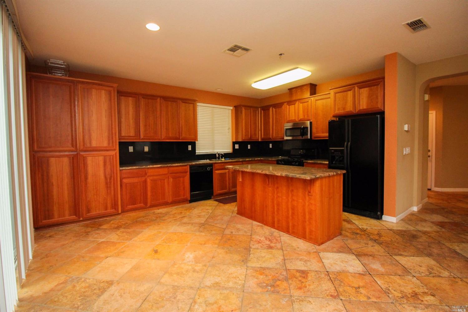 717 Greentree Cir, Fairfield, CA 94534 photo 18