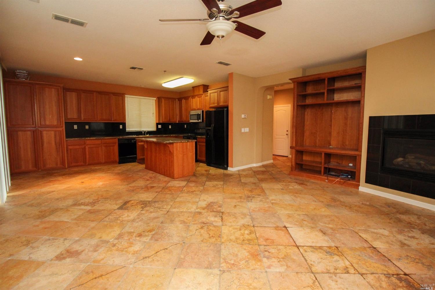 717 Greentree Cir, Fairfield, CA 94534 photo 14