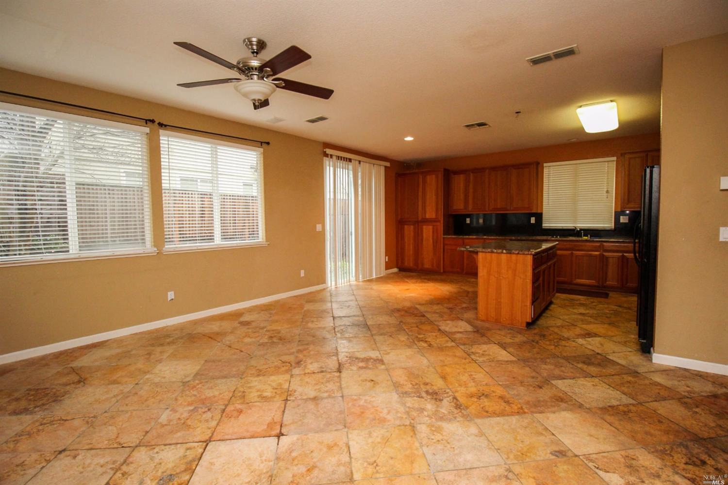 717 Greentree Cir, Fairfield, CA 94534 photo 16