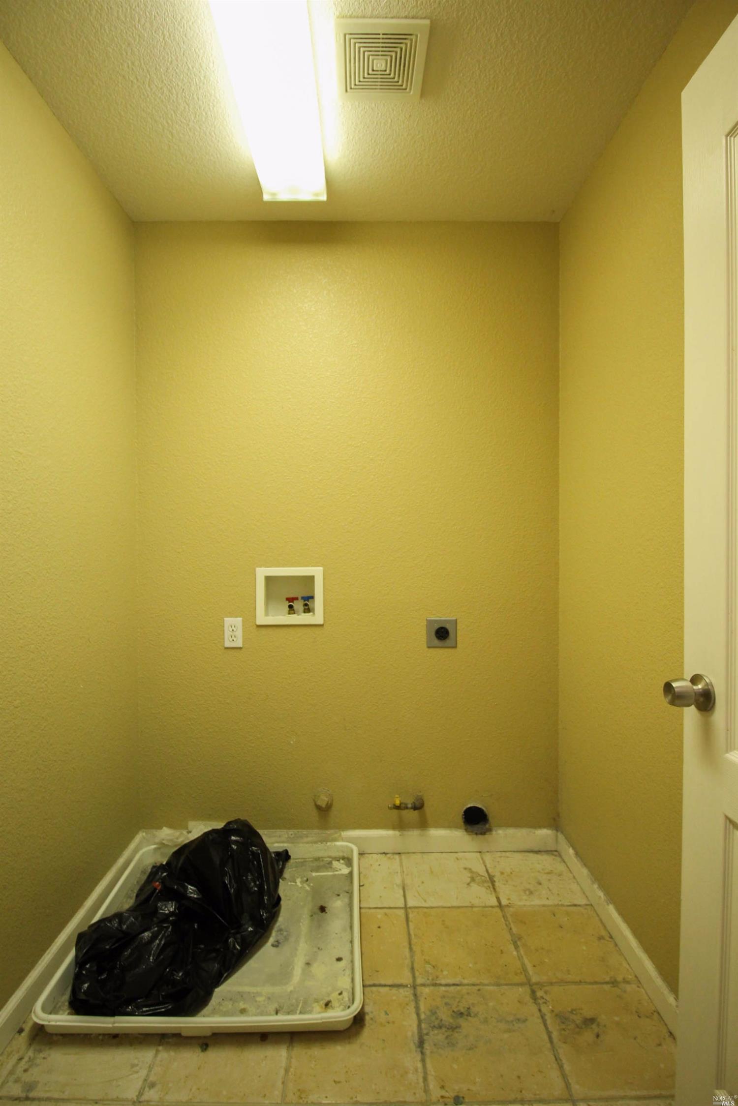 717 Greentree Cir, Fairfield, CA 94534 photo 32
