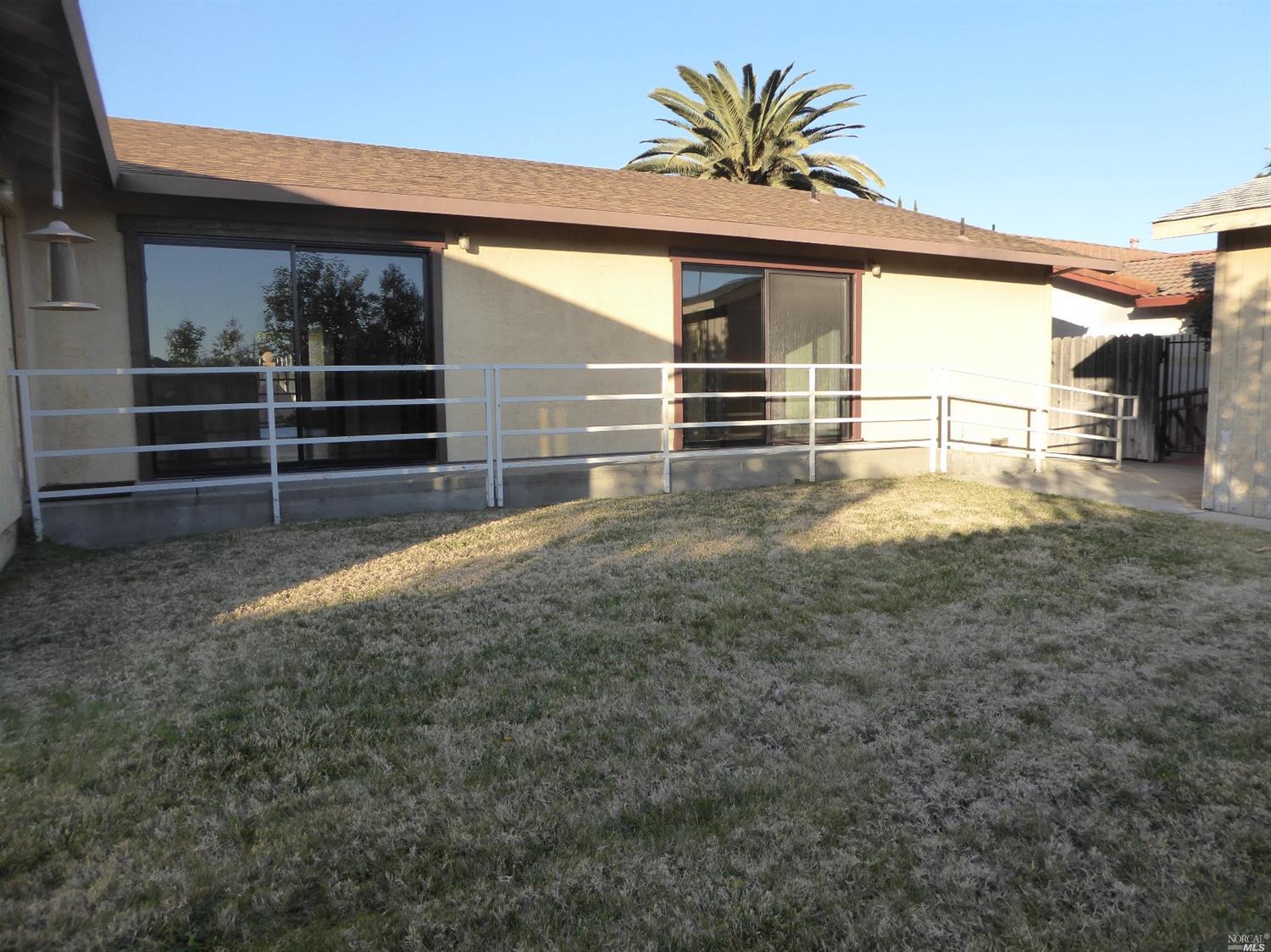 2889 Calaveras Dr, Fairfield, CA 94534 photo 20