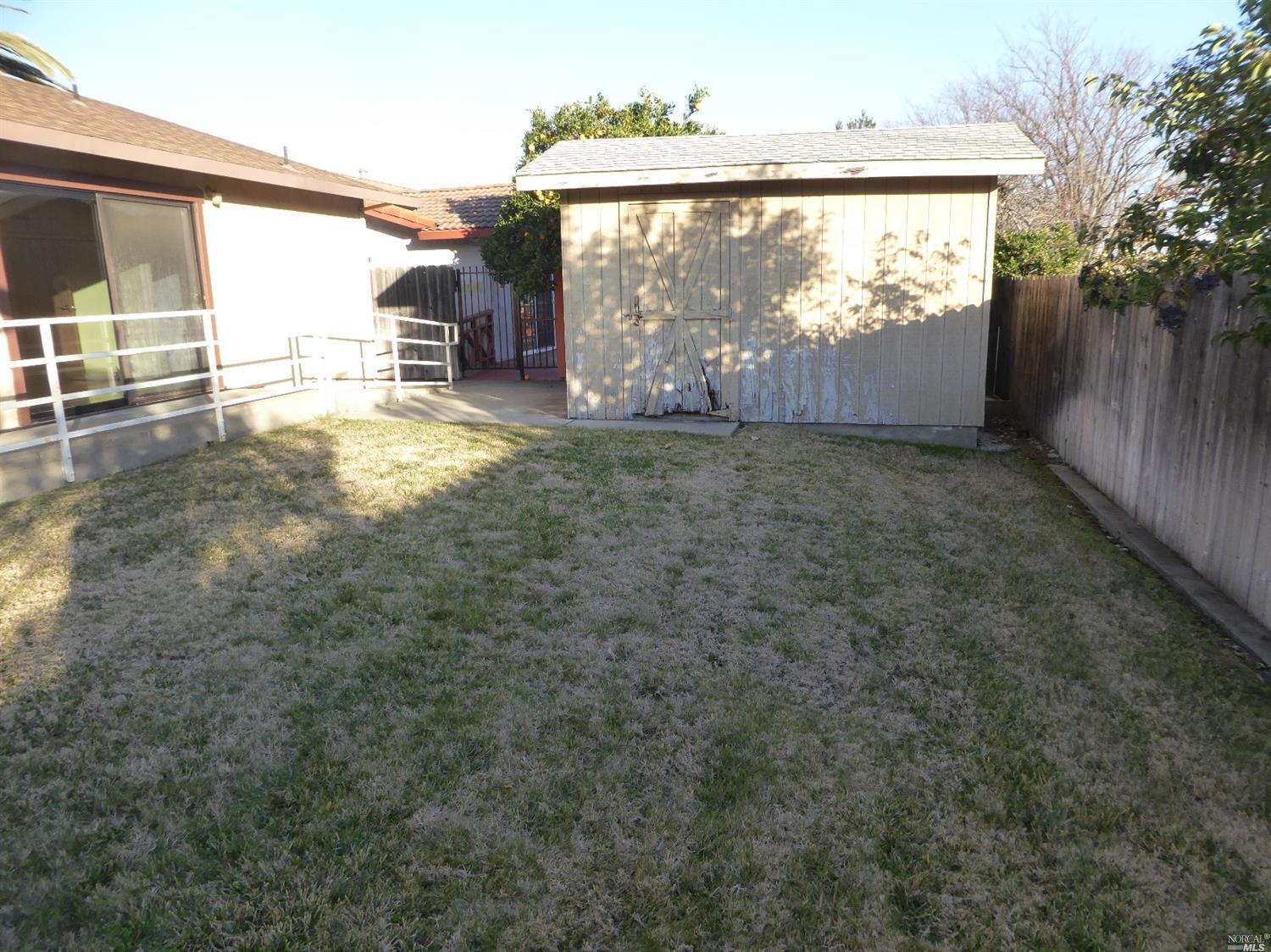 2889 Calaveras Dr, Fairfield, CA 94534 photo 19