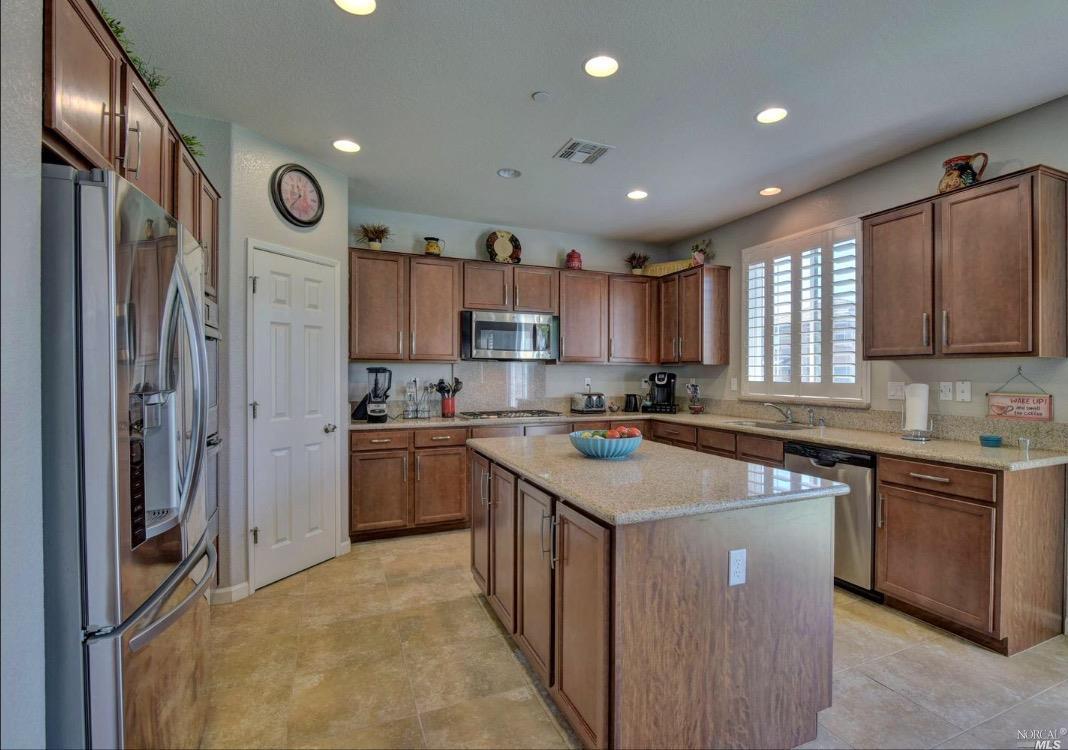 5213 Ralph Moore Ln, Fairfield, CA 94533 photo 7