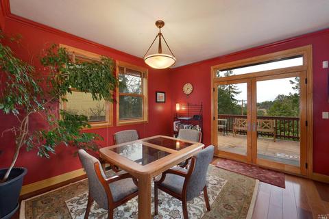 2374 Riverview Dr, Healdsburg, CA 95448 photo 6