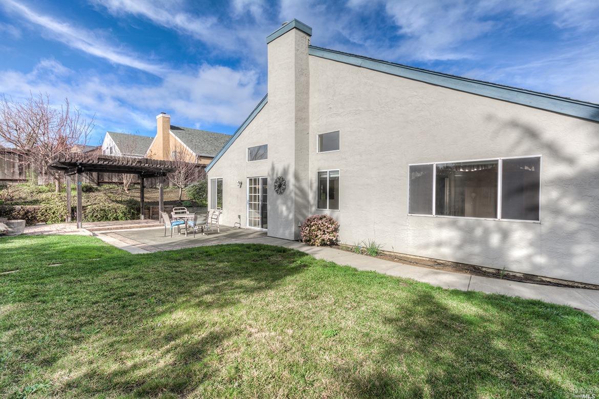 730 Barton Way, Benicia, CA 94510 photo 24