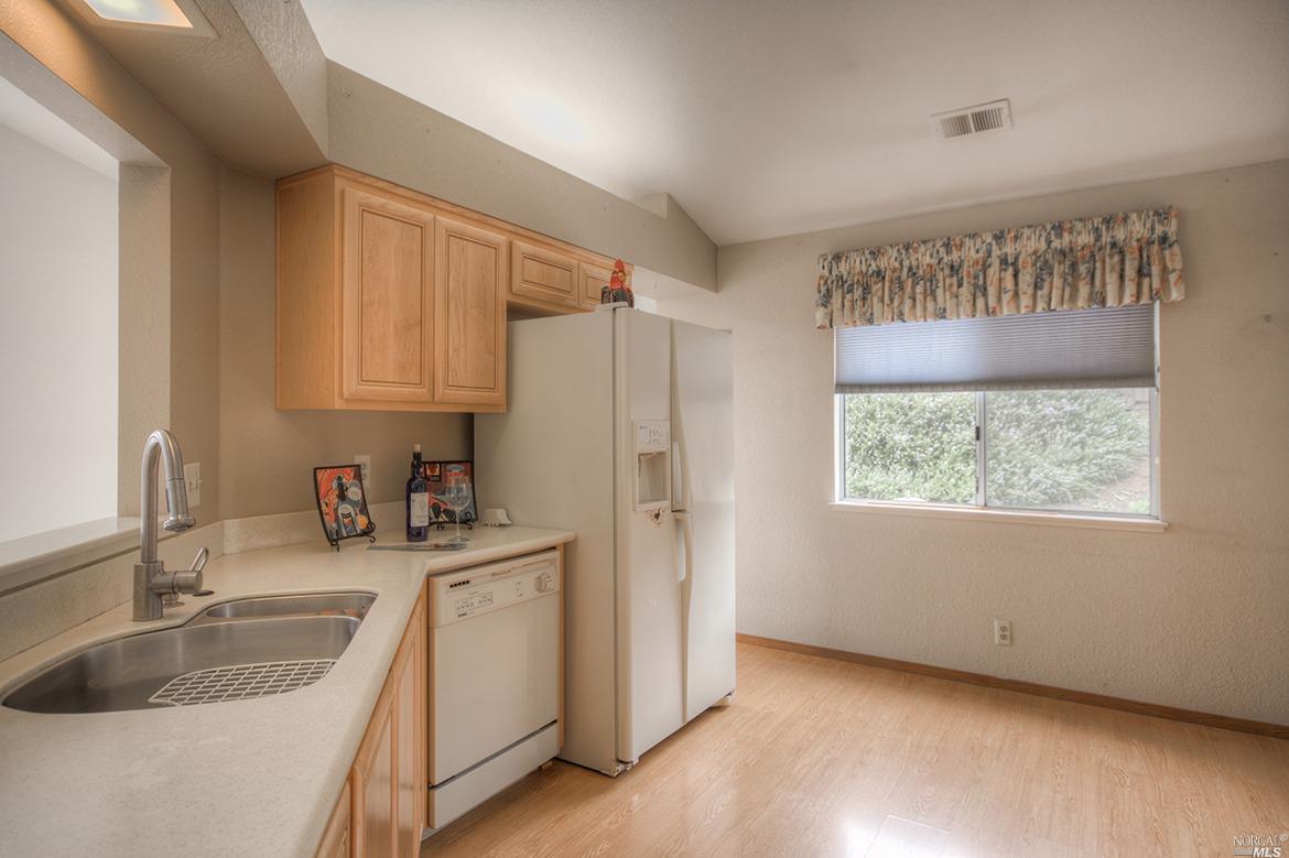 730 Barton Way, Benicia, CA 94510 photo 9
