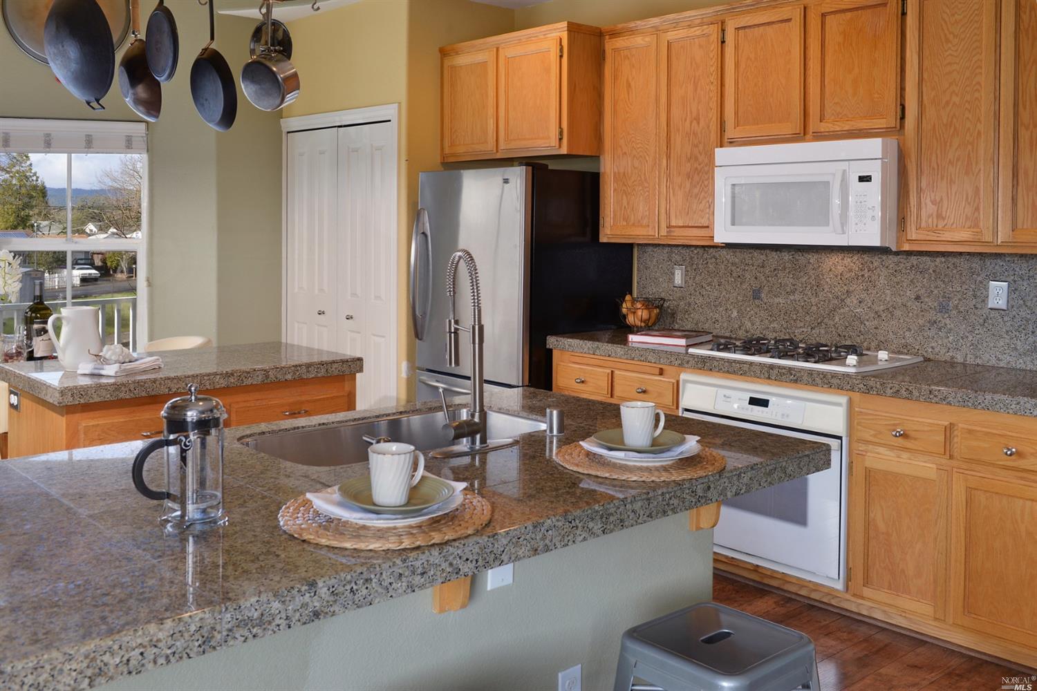 9022 Windsor Rd, Windsor, CA 95492 photo 11