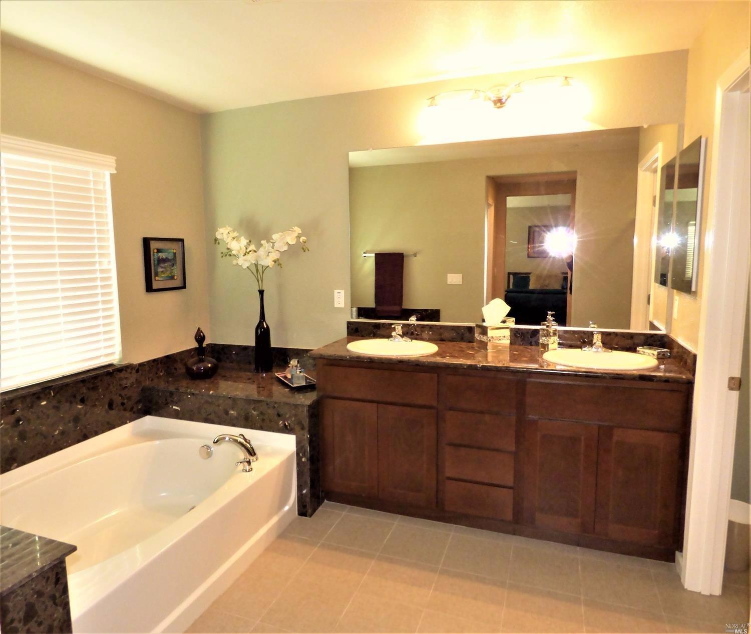 5285 Gramercy Cir, Fairfield, CA 94533 photo 7