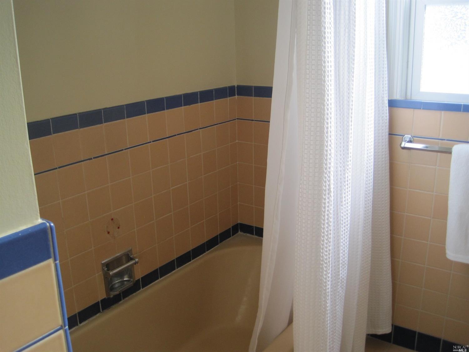 27 La Vuelta St, Vallejo, CA 94590 photo 20
