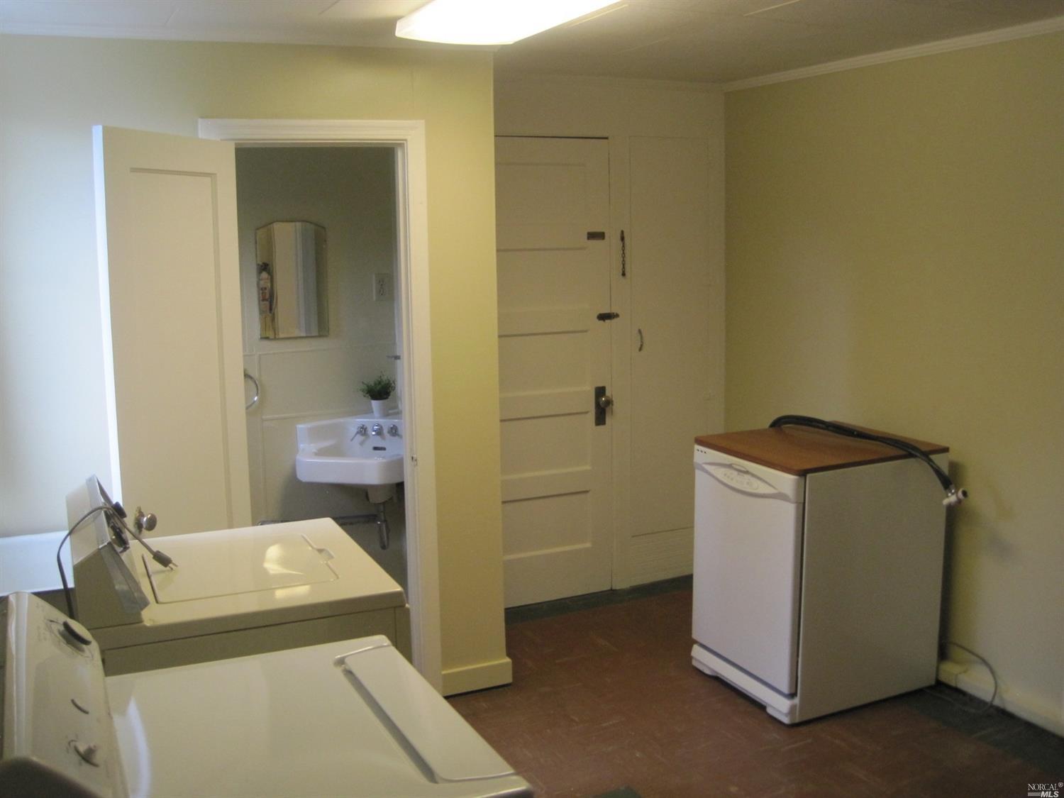 27 La Vuelta St, Vallejo, CA 94590 photo 22