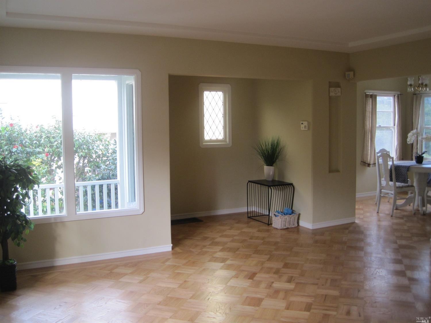 27 La Vuelta St, Vallejo, CA 94590 photo 7