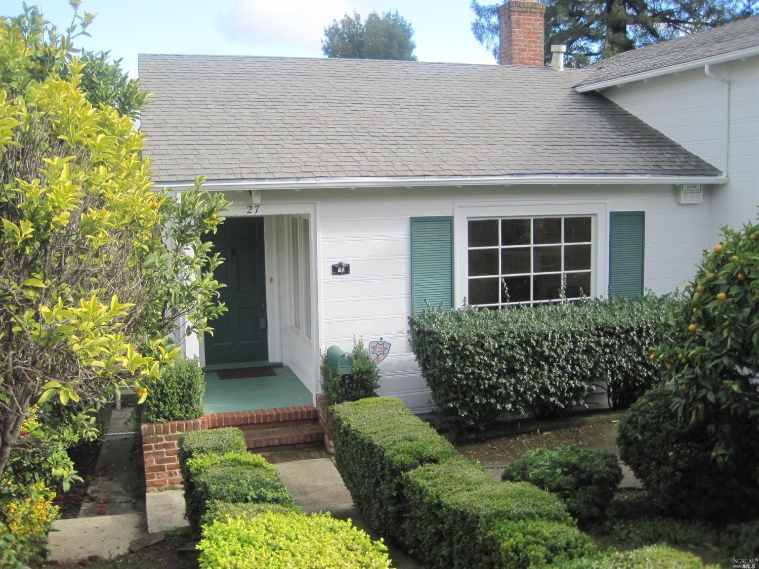 27 La Vuelta St, Vallejo, CA 94590 photo 1