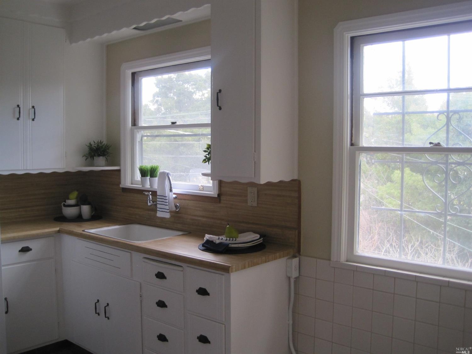 27 La Vuelta St, Vallejo, CA 94590 photo 13