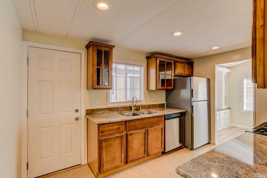 450 Sandstone Dr, Vallejo, CA 94589 photo 19