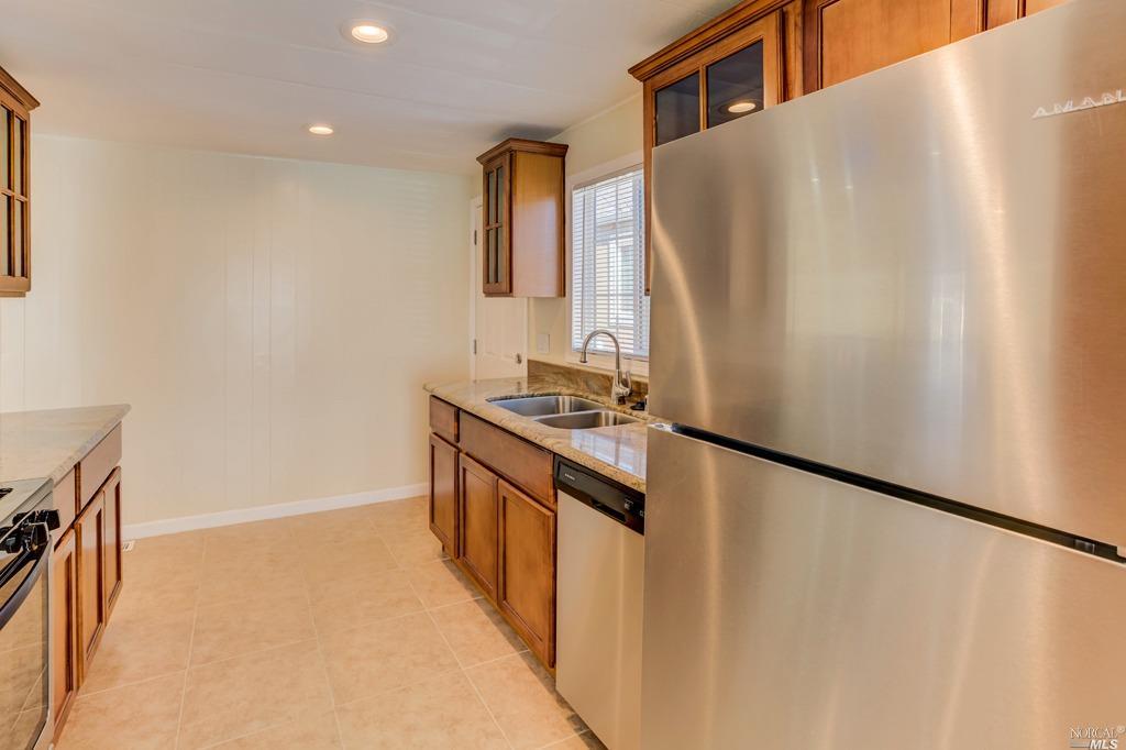 450 Sandstone Dr, Vallejo, CA 94589 photo 18