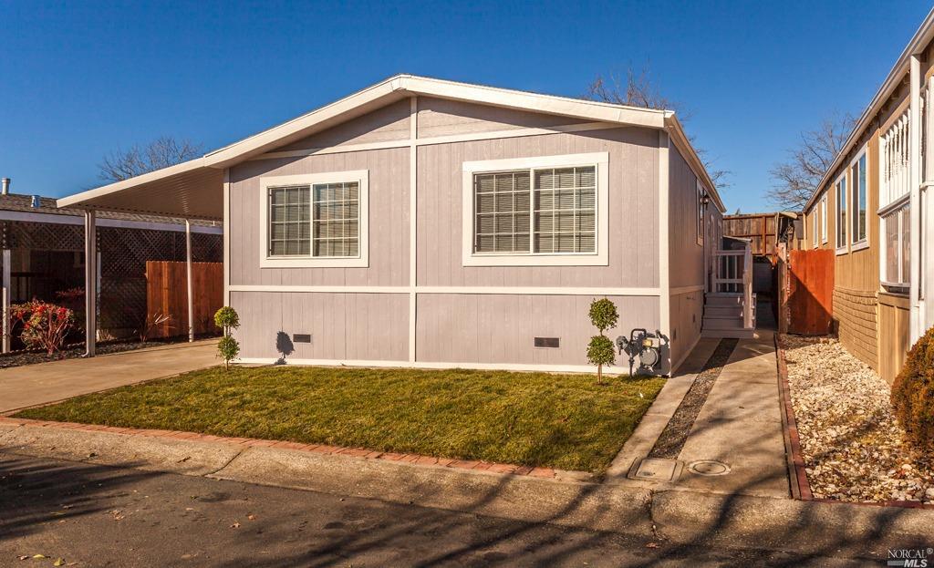 450 Sandstone Dr, Vallejo, CA 94589 photo 2