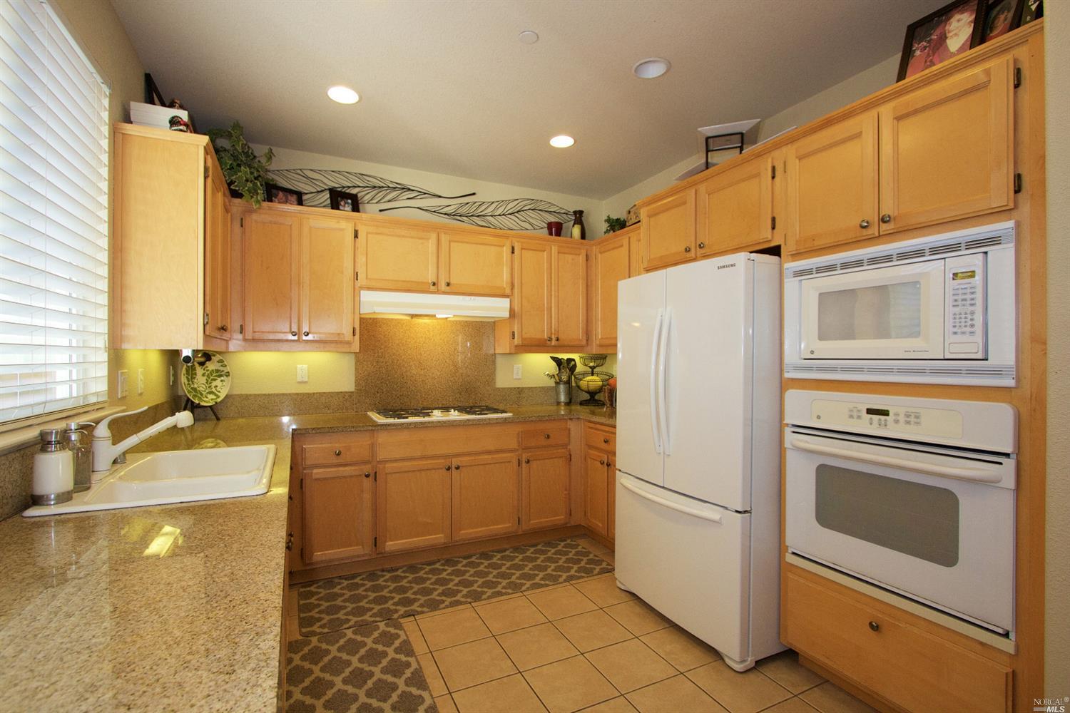 8038 Leno Dr, Windsor, CA 95492 photo 6